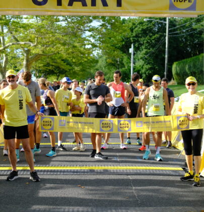 Candace Bushnell Leads More than 400 Runners at Seventh Annual 5K Race of Hope to Defeat Depression in Southampton, NY