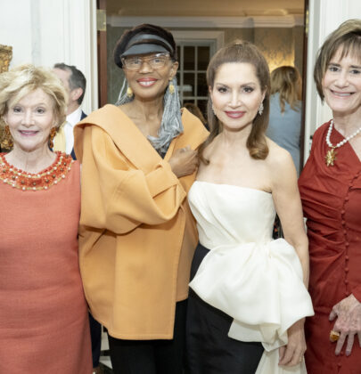 Jean Shafiroff Host’s Thanksgiving Party Dedicated to Mission Society of NYC